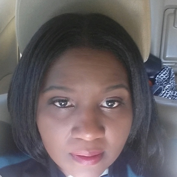 Meet your Posher, Takisha - Picture 1 of 1